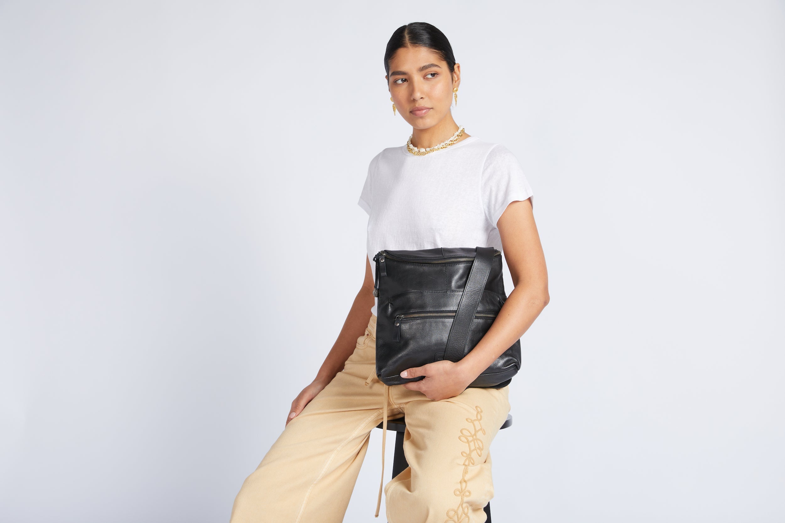 Are Leather Bags Waterproof? A Guide for Eco-Conscious Women