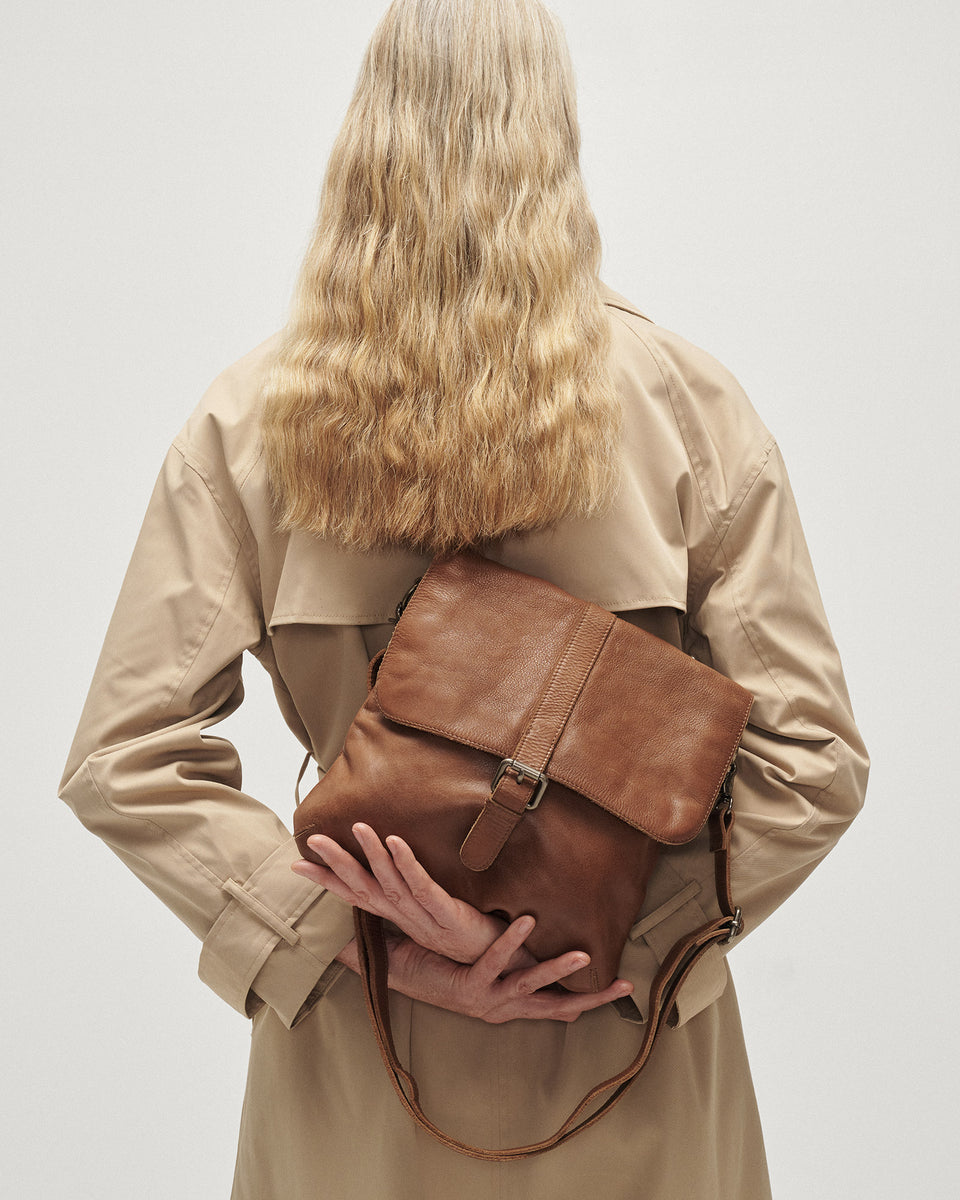 Berlin Bag Leather Satchel Crossbody Bag Stitch Hide