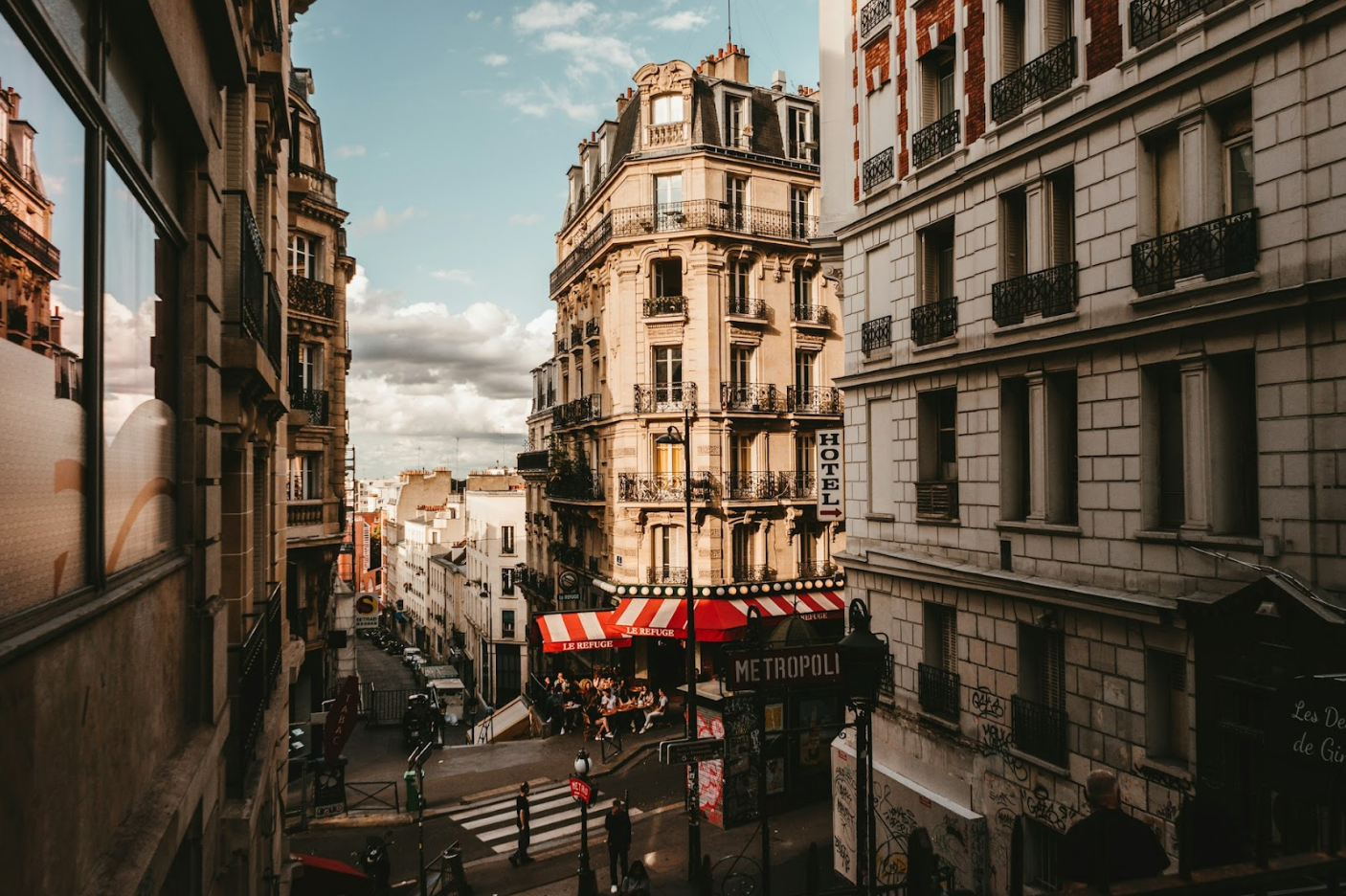 Paris Travel Guide: A Slow, Stylish Way to Experience the City of Light