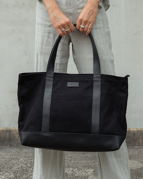 The Shopper Classic Tote