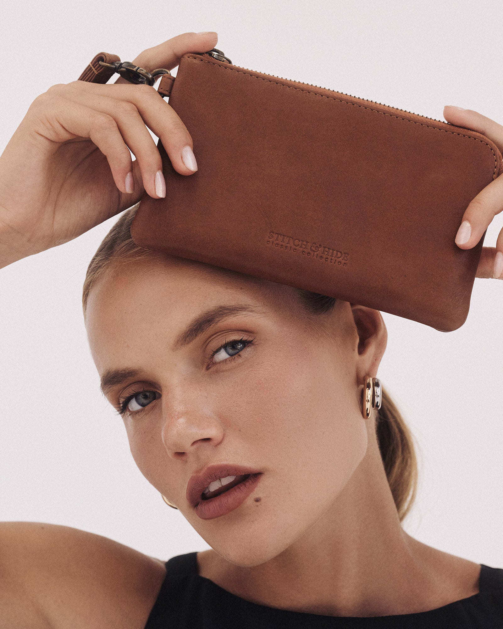 Camille Clutch Classic Maple – Stitch & Hide