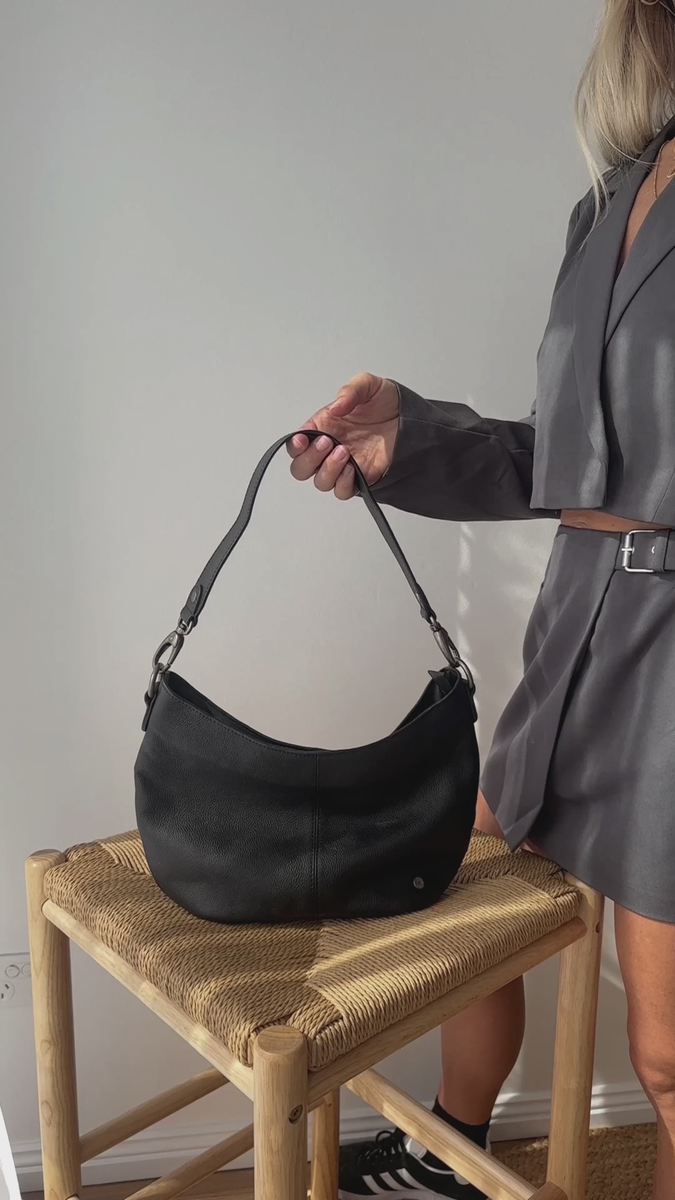 Frankie Mini Bag - Women's Mini Crossbody Bag – Stitch & Hide