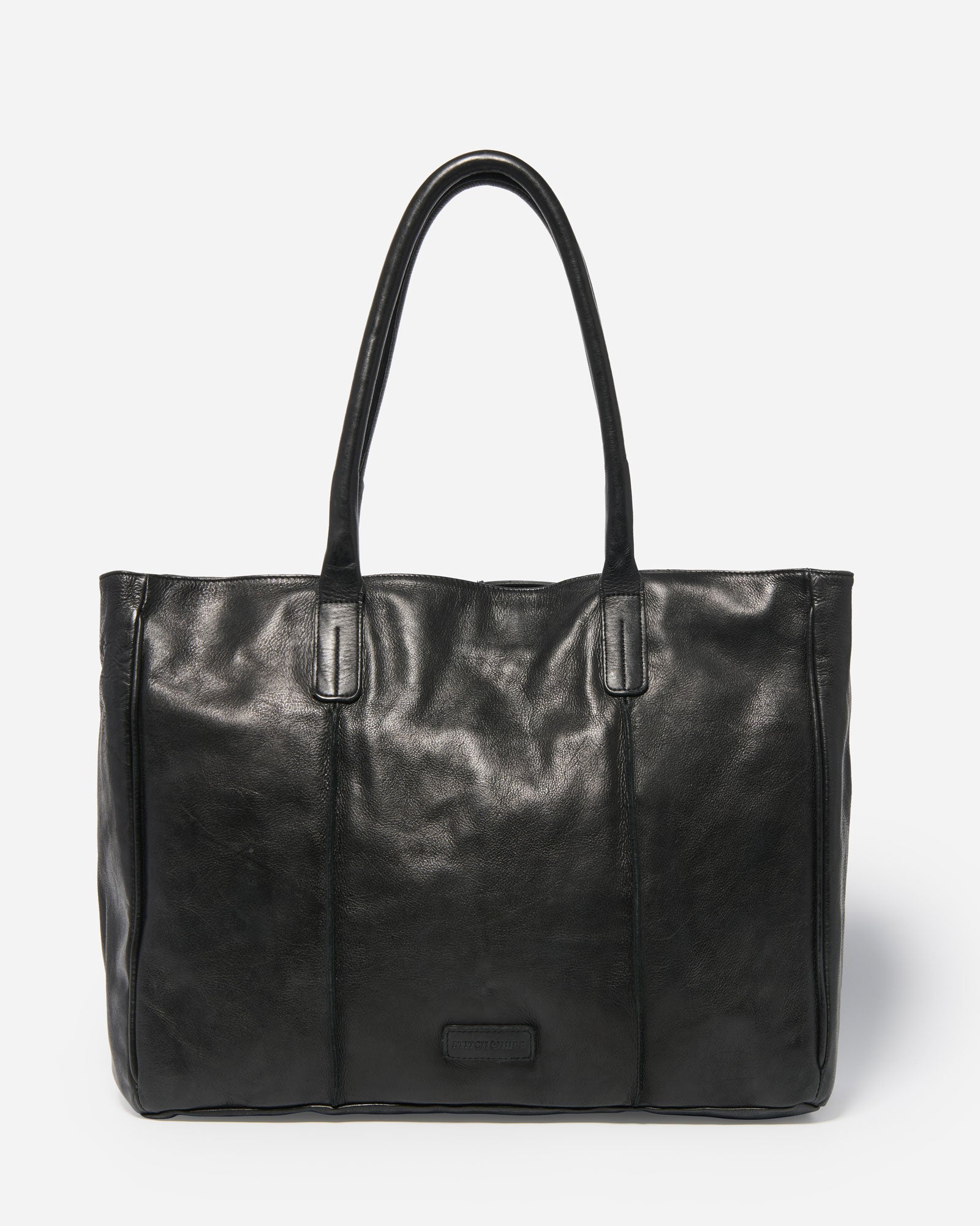 トートバッグ DEINET D STITCH PADDING BAG IN BLACK D STITCH PADDING BAG IN BLACK - DEINET